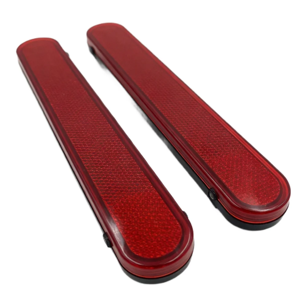 Discovery 3 Bumper Reflector OEM Number XFF500020 OEM Number XFF500030 Easy Installation Car Maintenance For Discovery 4