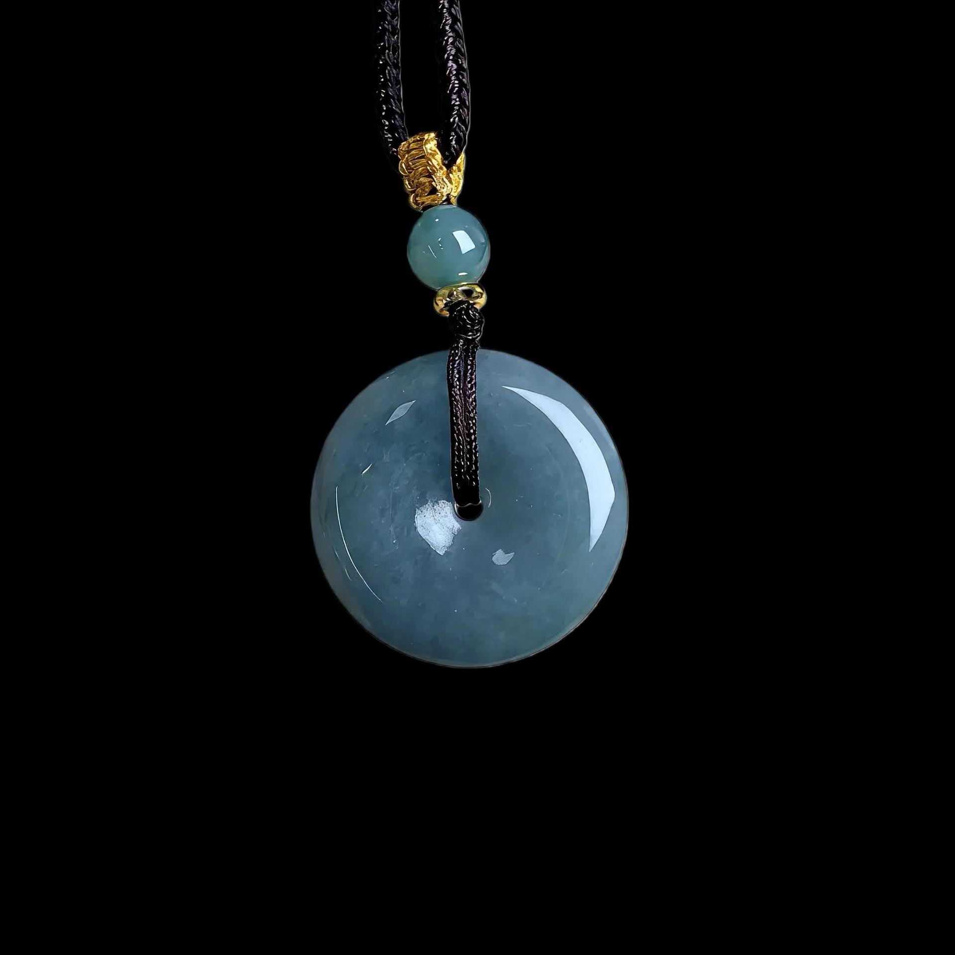 

Natural Myanmar A-grade Blue Jade Horizontal Buckle Pendant Unisex Jade Buckle Pendant Sweater Chain Accessory Drop Shipping