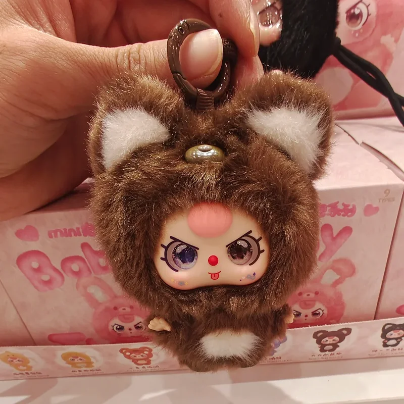 ตุ๊กตาวินิลซีรีส์ Baby Three Mini Mini Hug แบบสุ่มในกล่อง ของเล่นสุดฮิต ตุ๊กตาน่ารัก พวงกุญแจตกแต่งกระเป๋า ของขวัญในกล่องปริศนา