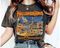 Vintage 90’s Halloweentown Walt Disney World T-shirt Mickey and Friends Halloweentown Tee Disney Halloween Matching Tee