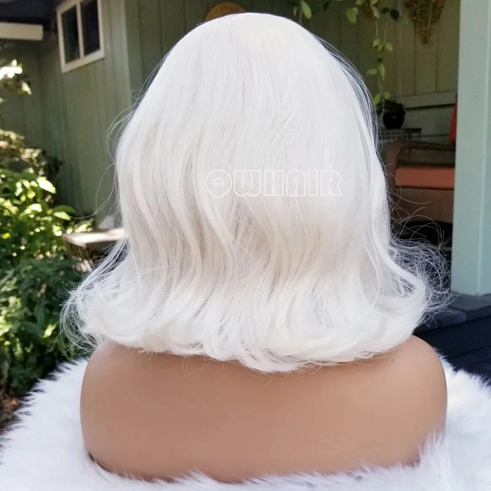 QW rambut sintetis pirang Bob pendek 13X4 tubuh gelombang lembut renda depan Wig untuk wanita rambut tahan panas serat Cosplay harian