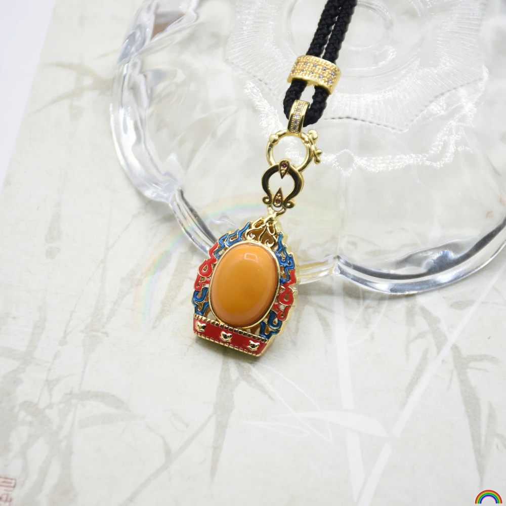 Natural Amber Pendant Chicken Oil Yellow Honey Wax Egg Noodle China-Chic Palace Style Collar Chain Rwbuy Brand Design