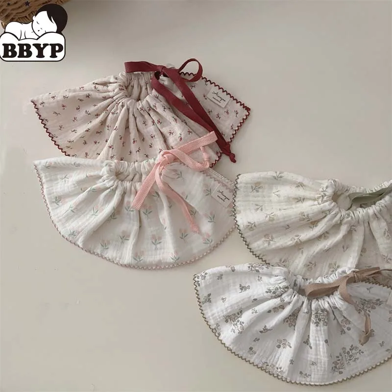 

Baby Bibs Muslin Cotton Floral Print Infant Bib Newborn Burp Cloths Baby Flower Shape Feeding Bib Bandana Scarf Saliva Towel