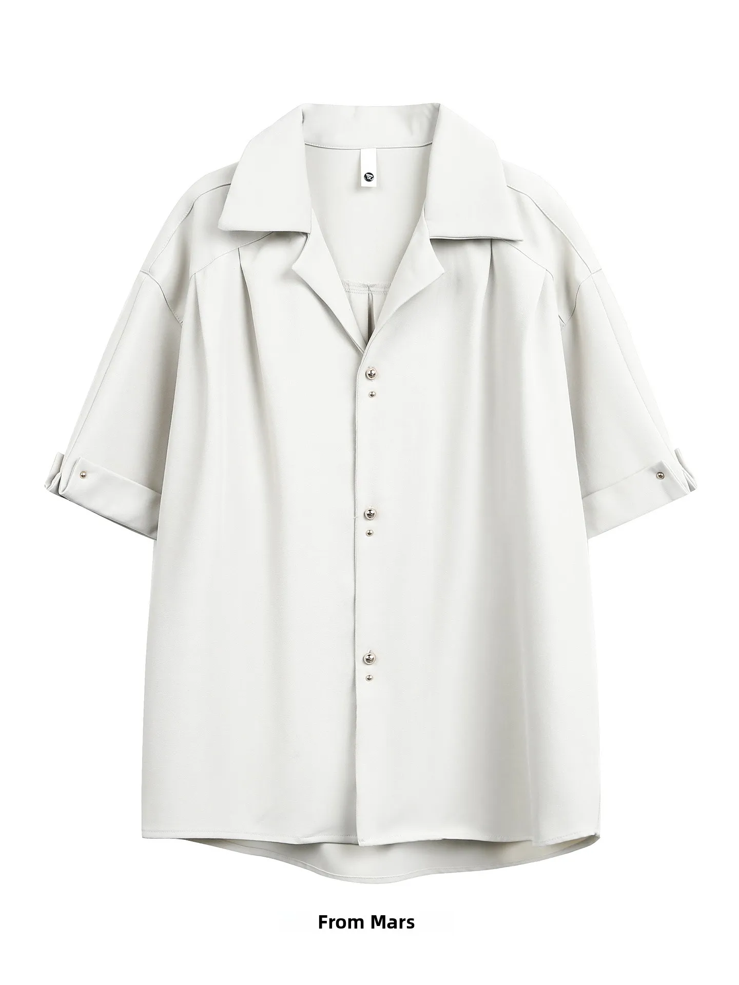 

Мужская этническая одежда в стиле Personal Aesthetic: свободные рубашки с коротким рукавом, модная мужская одежда весна 2026