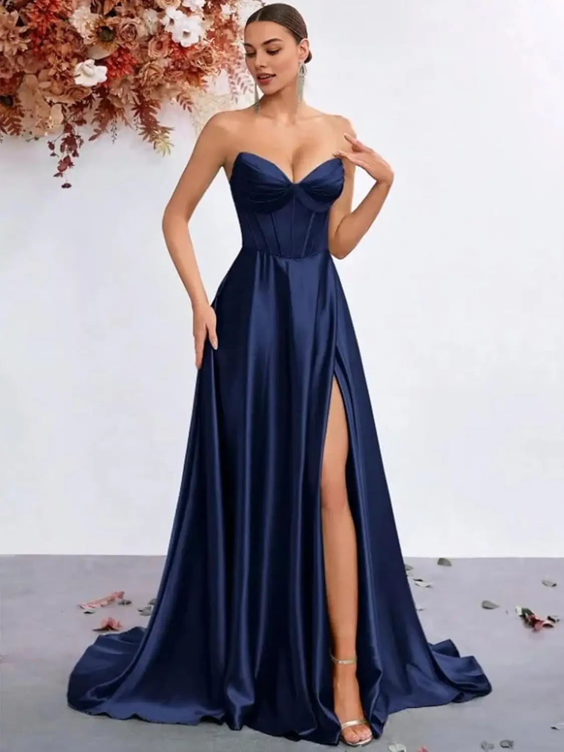 

Fashion Sexy A-Line Prom Dress Sweetheart Sleeveless Sweep Train Satin with Ruched Slit Formal Dress