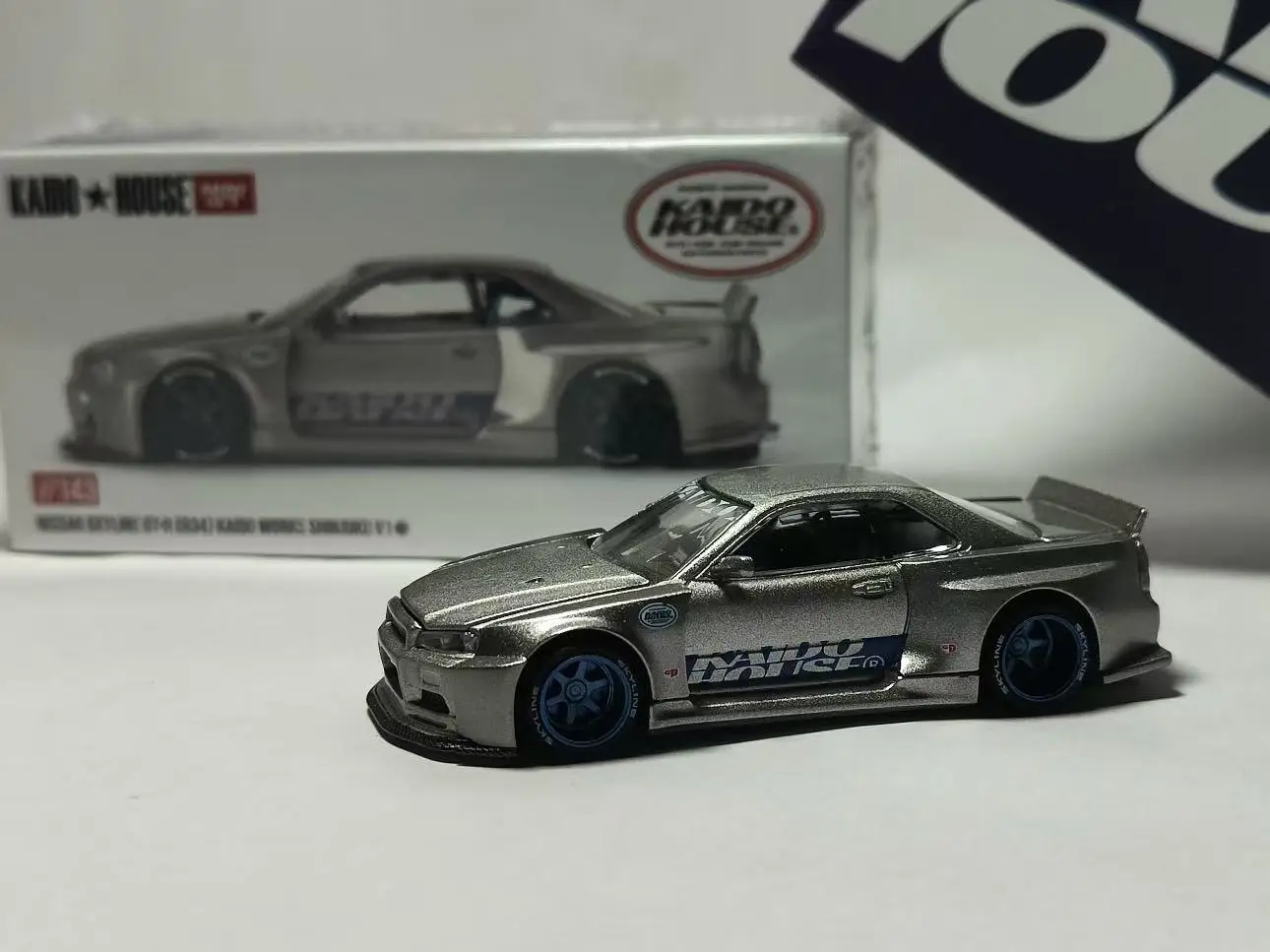 

MINIGT 1:64 Kaido House Skyline GTR R33 R34 BMW M3 E30 NSX Evasive V2 Datsun 510 CIVIC EF Миниатюрные игрушки Литая под давлением модель автомобиля