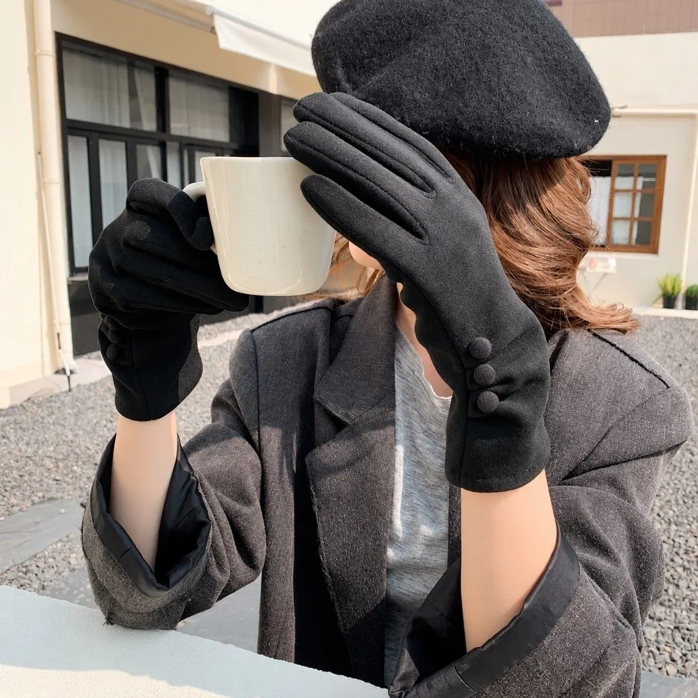 Fashion Velvet Winter Cycling Gloves Soft Thick Women Mittens Windproof Waterproof Suede Gloves Girls