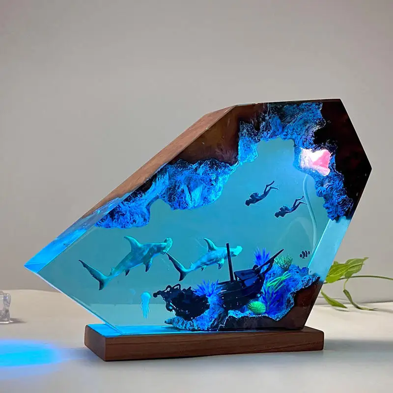 Seabed Work Diving Resin Statue Lamp Miniature Figurine Deep Sea Diver Figures Shark Turtle Table Luxury Decor Glow at Light - Image 3