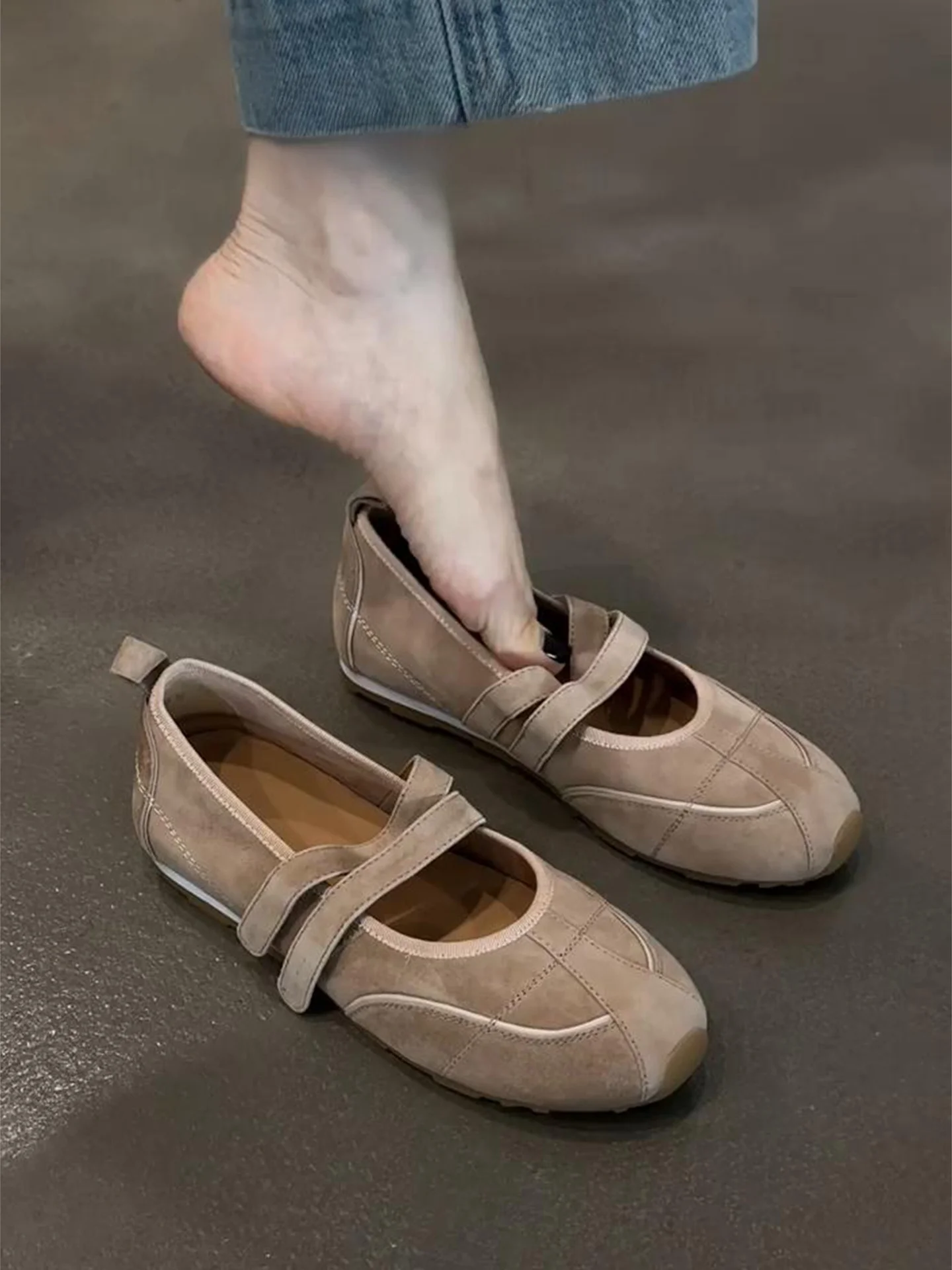 leather-version-retro-flat-bottom-casual-sports-dequn-women's-new-ballet-style-round-head-mary-jane-single-shoes