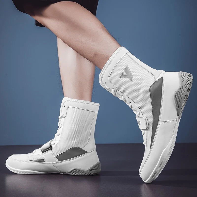 Men and Women Selling New Lace-up Fighting Training Sneakers Wrestling Boots Non-slip Fitness Sports Training Wrestling Shoes