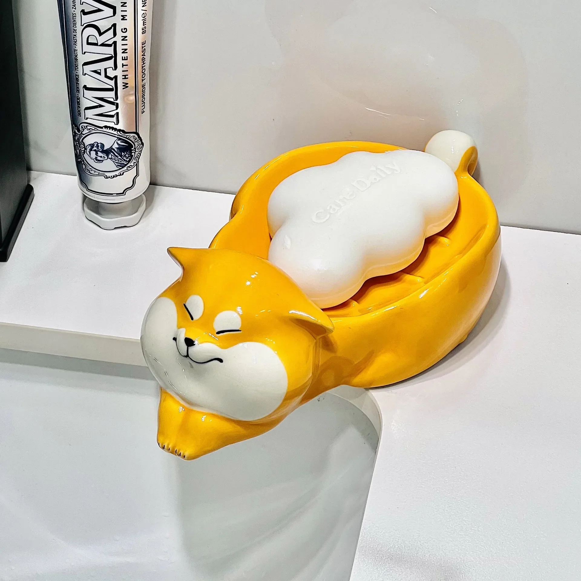 Corgi Shape Cartoon Cute Bathroom Soap Holder with Drain Water Yellow Soap Box Soap Storage Case Container Bathroom Accessories