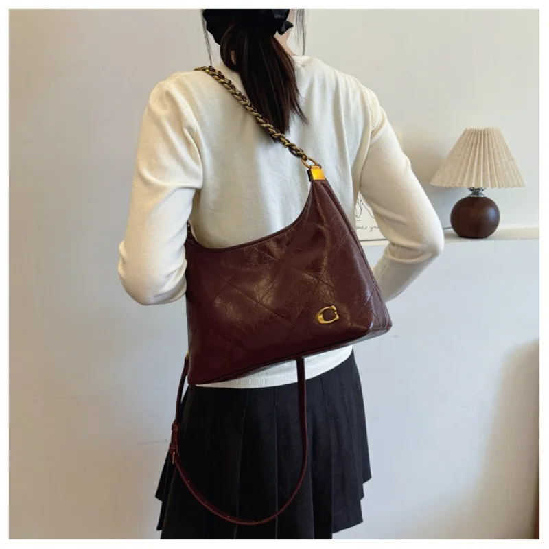 

2025 New Lattice Handbag - Retro Chain Shoulder Purse, Spacious Crossbody Bag for Women, Stylish Underarm Bag with Vintage Charm