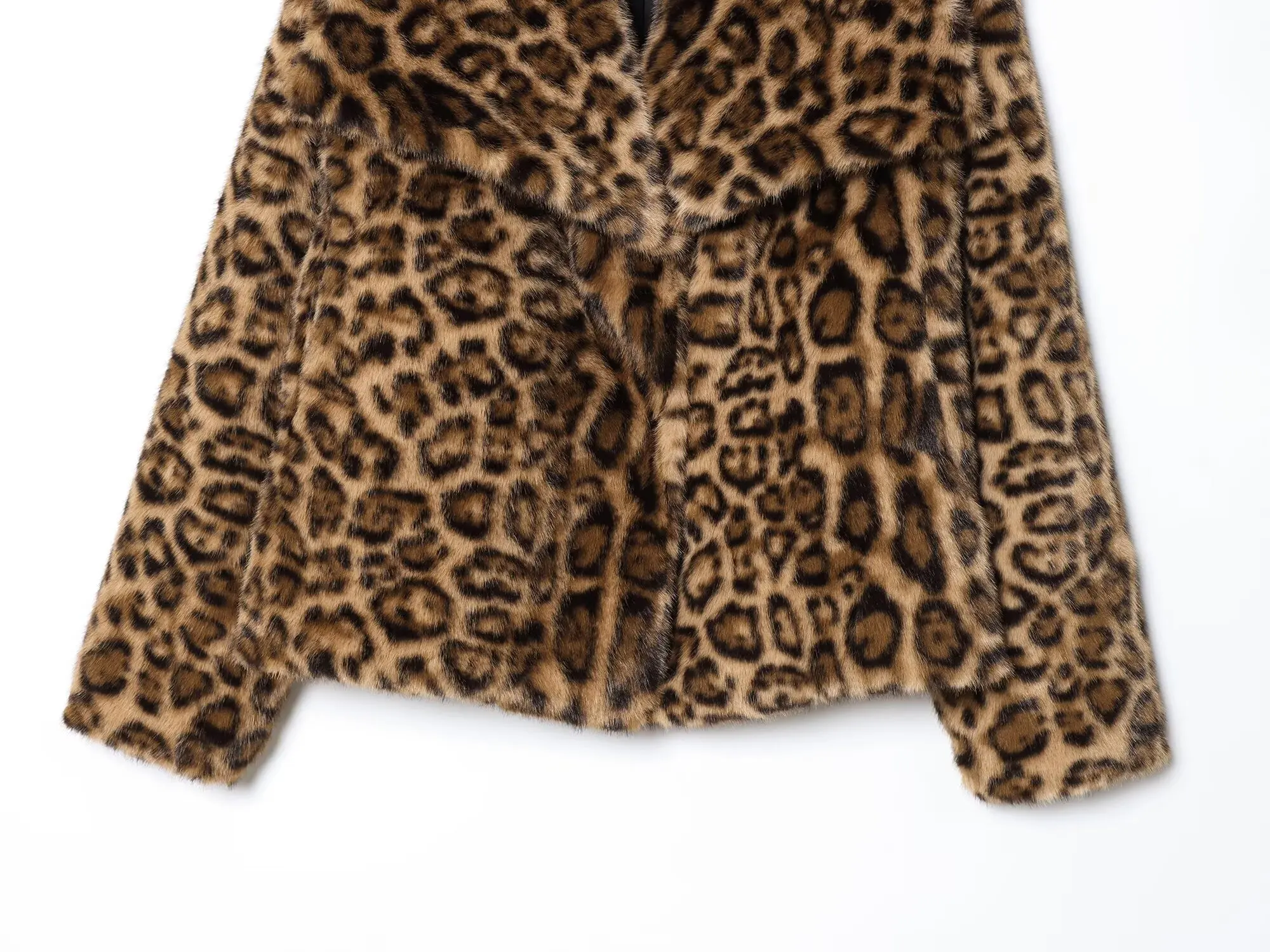 Maxdutti معطف الشتاء الفرنسية شارع العليا موضة فو الفراء سترة الرجعية ليوبارد طباعة التلبيب سترة المرأة سترة امرأة الملابس ل