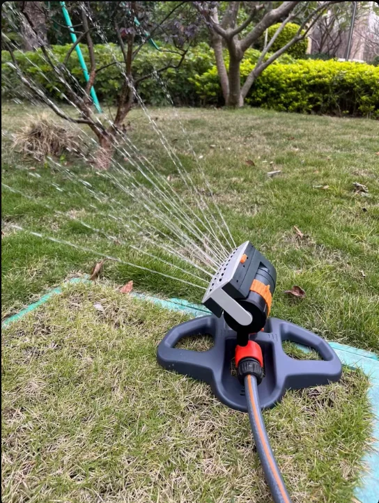 5-Position Oscillating Lawn Sprinkler, Adjustable Flow, Automatic Watering System for Garden & Yard，Without Hose