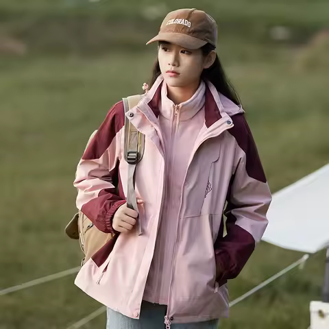 New Women's Two-Piece Three-in-One Waterproof, Windproof and Stain-Resistant Autumn/Winter Warm Jacket Comfortable and Versatile
