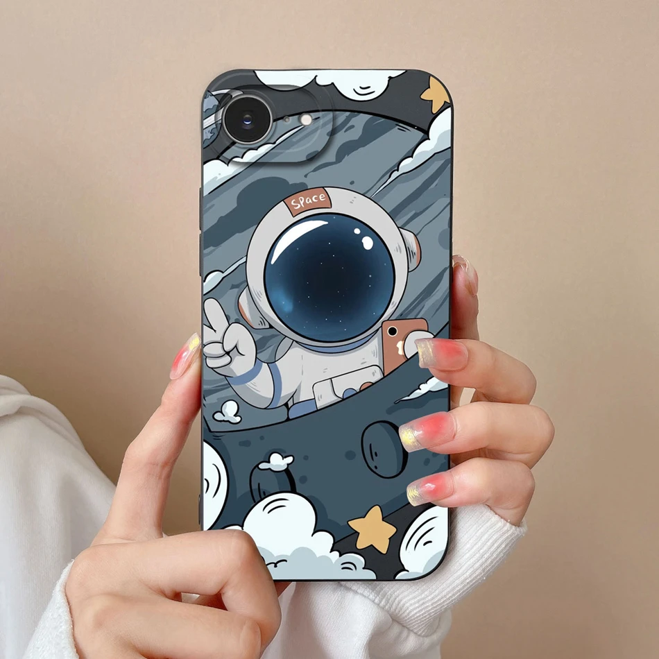 حافظة لهاتف آيفون 16E 2025 غطاء هاتف من السيليكون السائل الناعم تغطية كاملة ممتص للصدمات لهاتف SE 2025 غلاف خفيف الوزن مضاد للسقوط