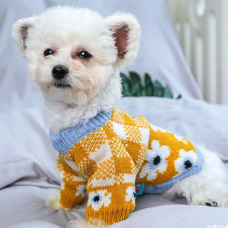 1PC Pet Clothing Dog Autumn and Winter Warm Thickened Pullover Ginger Flower Knitted Elastic Sweater For Small Medium Dogs