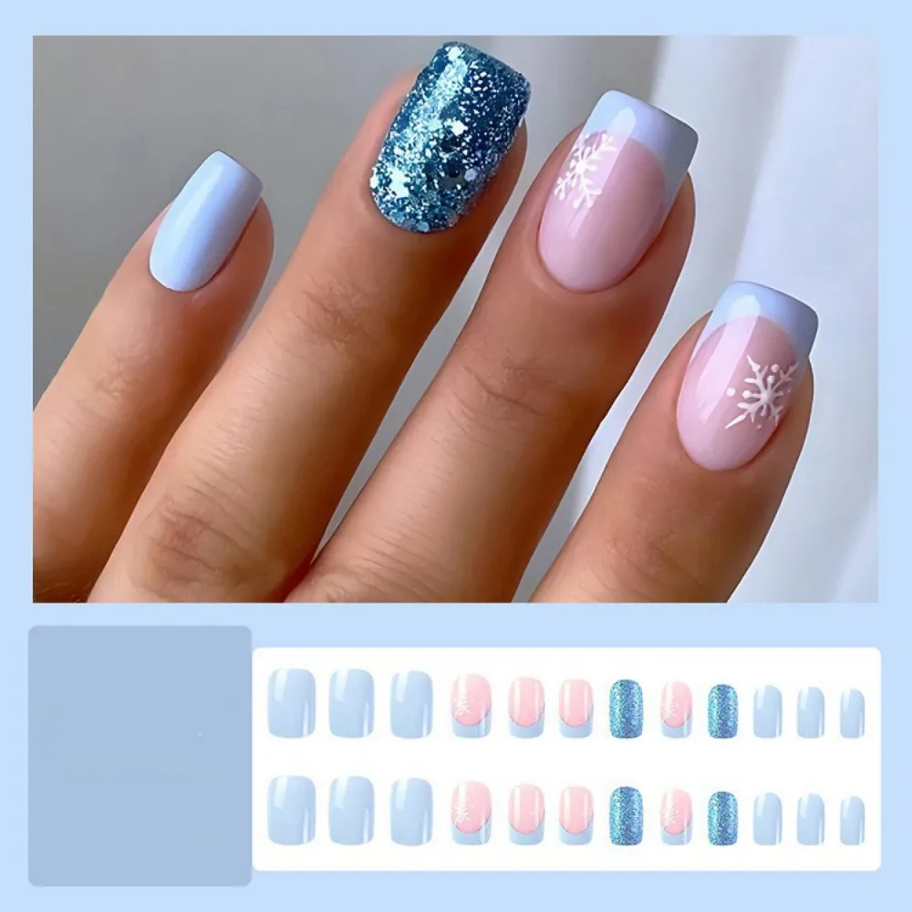24 قطعة/المجموعة قصيرة الأزرق ندفة الثلج اضغط على الأظافر مع الغراء بريق مسحوق الشتاء عيد الميلاد أظافر صناعية وهمية مسمار الفن مانيكير