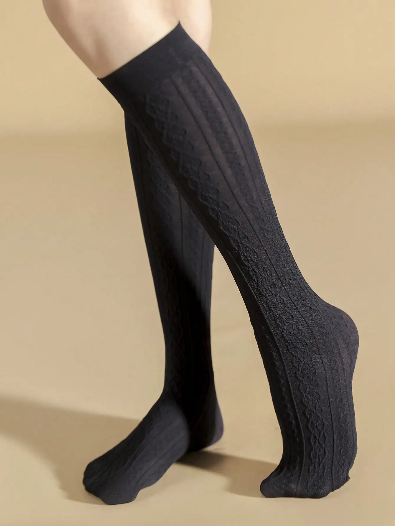 Lente Herfst Mode Veelzijdige Vintage Sokken zweetabsorptie slanke schacht Hoge kousen Sexy nylon sok