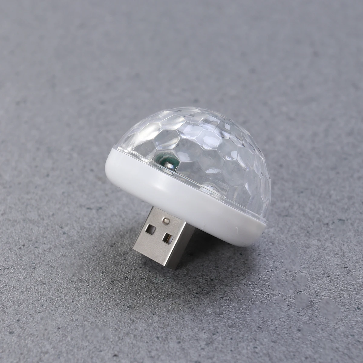 

Светодиодный диско-шар с активацией звуком, питанием от USB, миниатюрный портативный светильник для вечеринок, сцены, дома, бара, клуба, диджея, караоке, Рождества, свадьбы