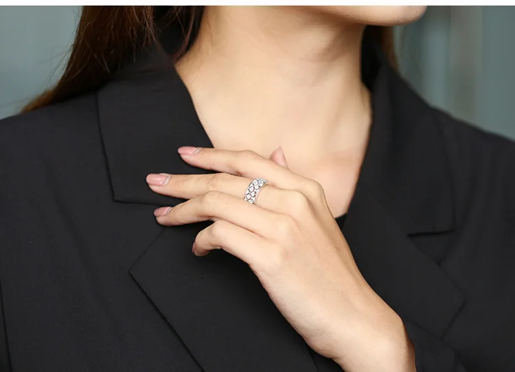 Super flash luxury white gold prismatic diamond ring square full diamond fashion women\'s ring party birthday jewelry gift