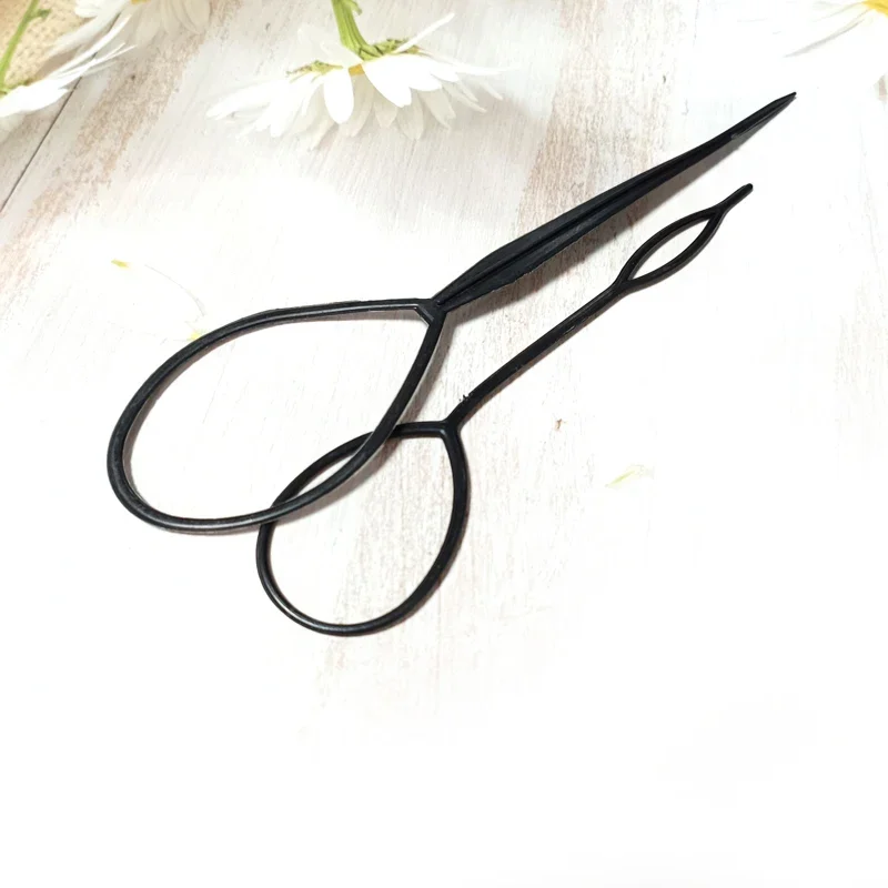 البلاستيك سحب مقاطع الشعر للنساء DIY أدوات التصميم دبابيس الشعر مشط كعكة الشعر صانع دونت تويست إكسسوارات الشعر تصفيف الشعر #5