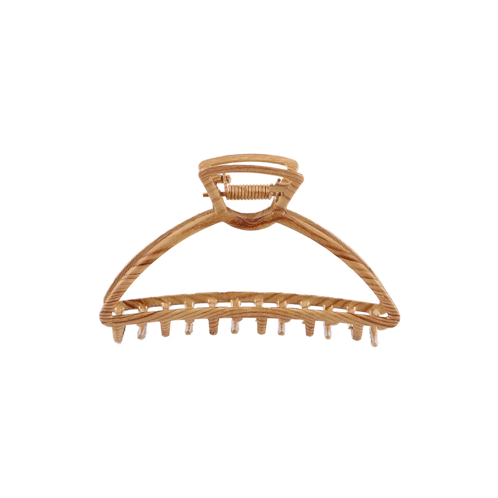 

Metal Hollowed Winter And Autumn Wood Color Korean Style Hair Claw Women Hair Accessories Shark Grab Clip Wood Grain Hair Claws