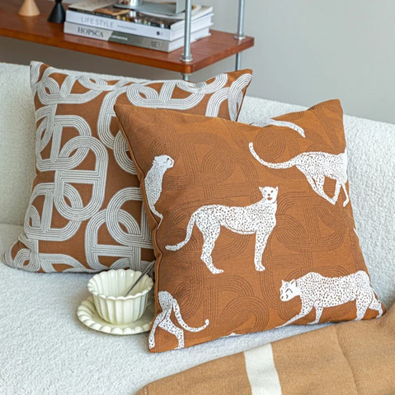 Light Luxury Retro Jacquard Embroidered Cushion Cover Modern Single-sided Design Sense Pillow Covers Decorative Home Pillow Case