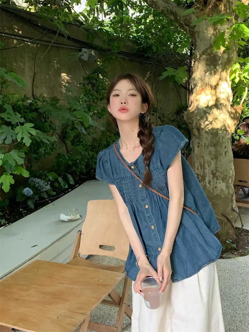 2024 New Pleat Short sleeve Design Sense Shirts Summer Versatile Korean Series Temperament Casual Denim Top Women clothes