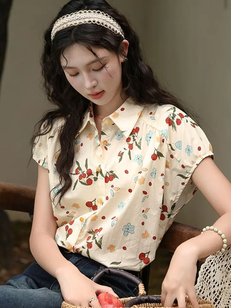 Women's 2024 Summer Style Polo Collar Retro Hong Kong Style Short sleeved Shirt New Slimming Print Top