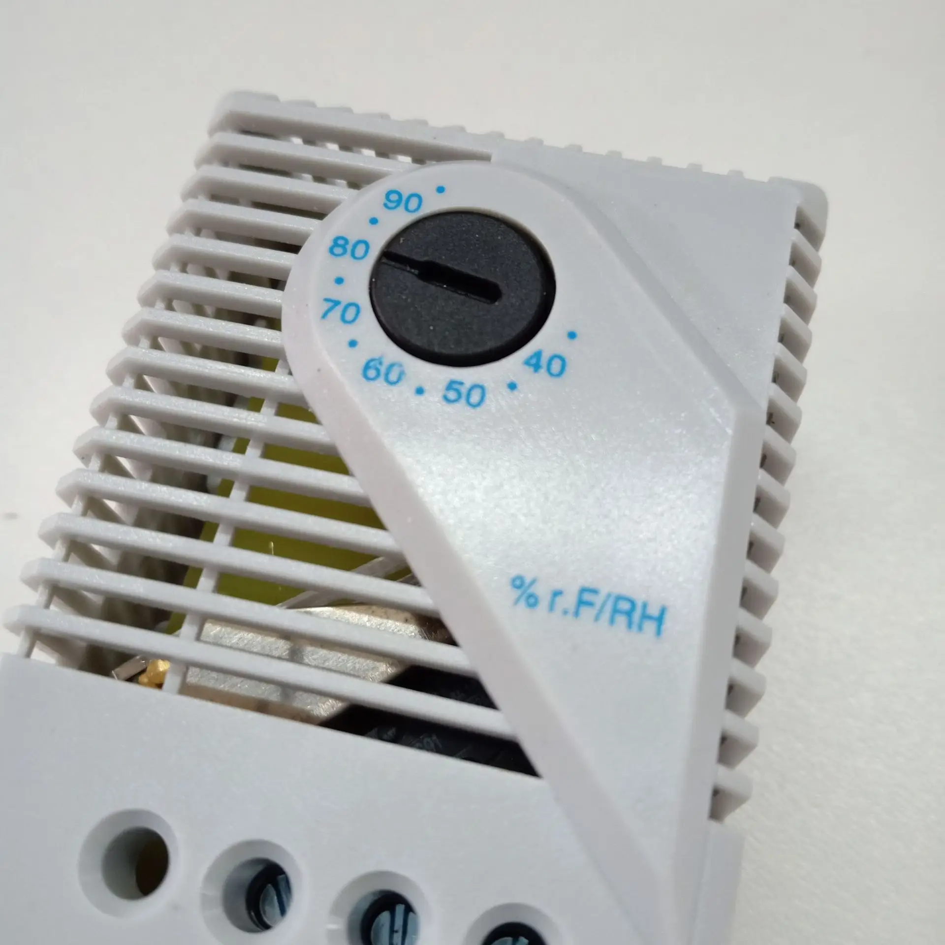 Mechanischer Controller/Feuchtigkeitsschalter MFR012 35–95 %