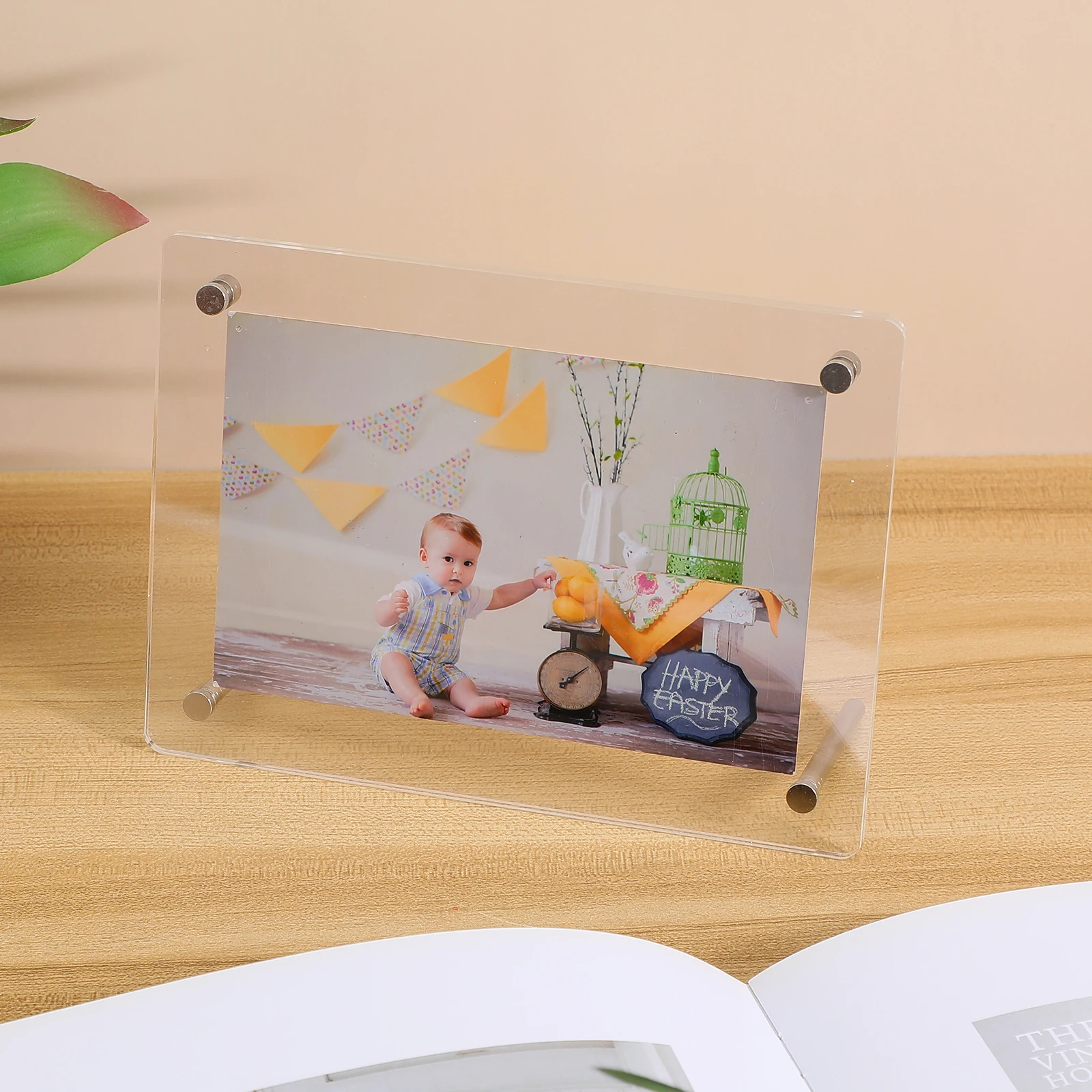 

Acrylic Clear Frame Self Standing Photo Frames Elegant Display for Desk Wedding Home Decor Scratch Resistant Easy to Use