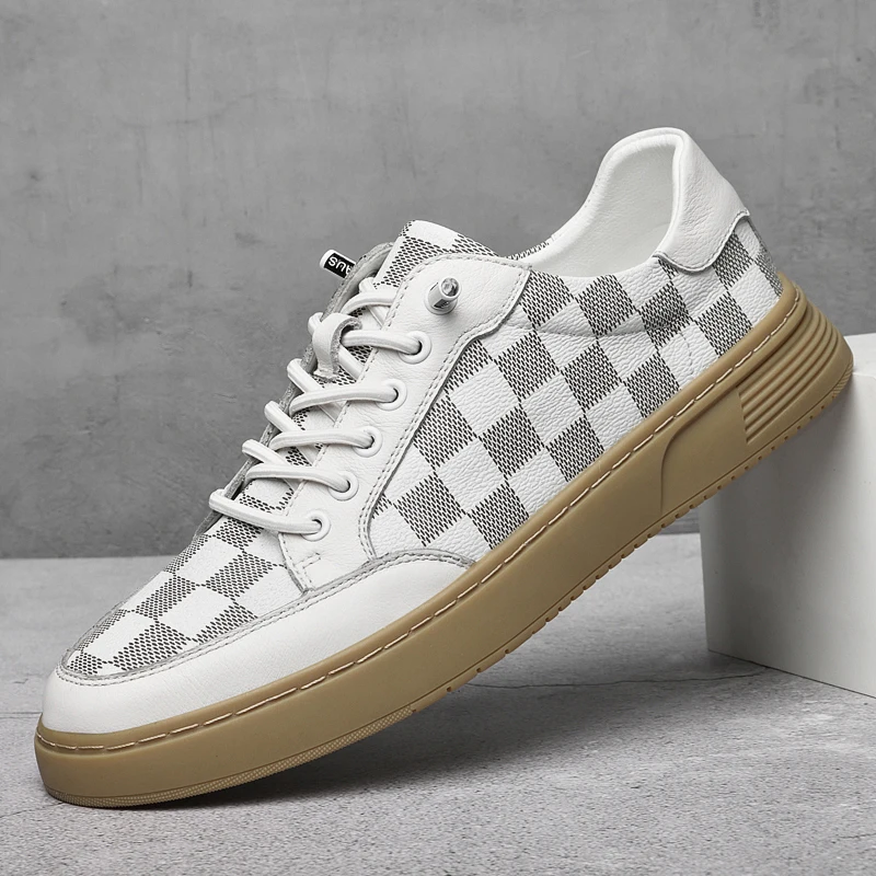 

2025 новые осенние мужские кожаные кроссовки со вставками — дышащая белая обувь для повседневной и спортивной одежды