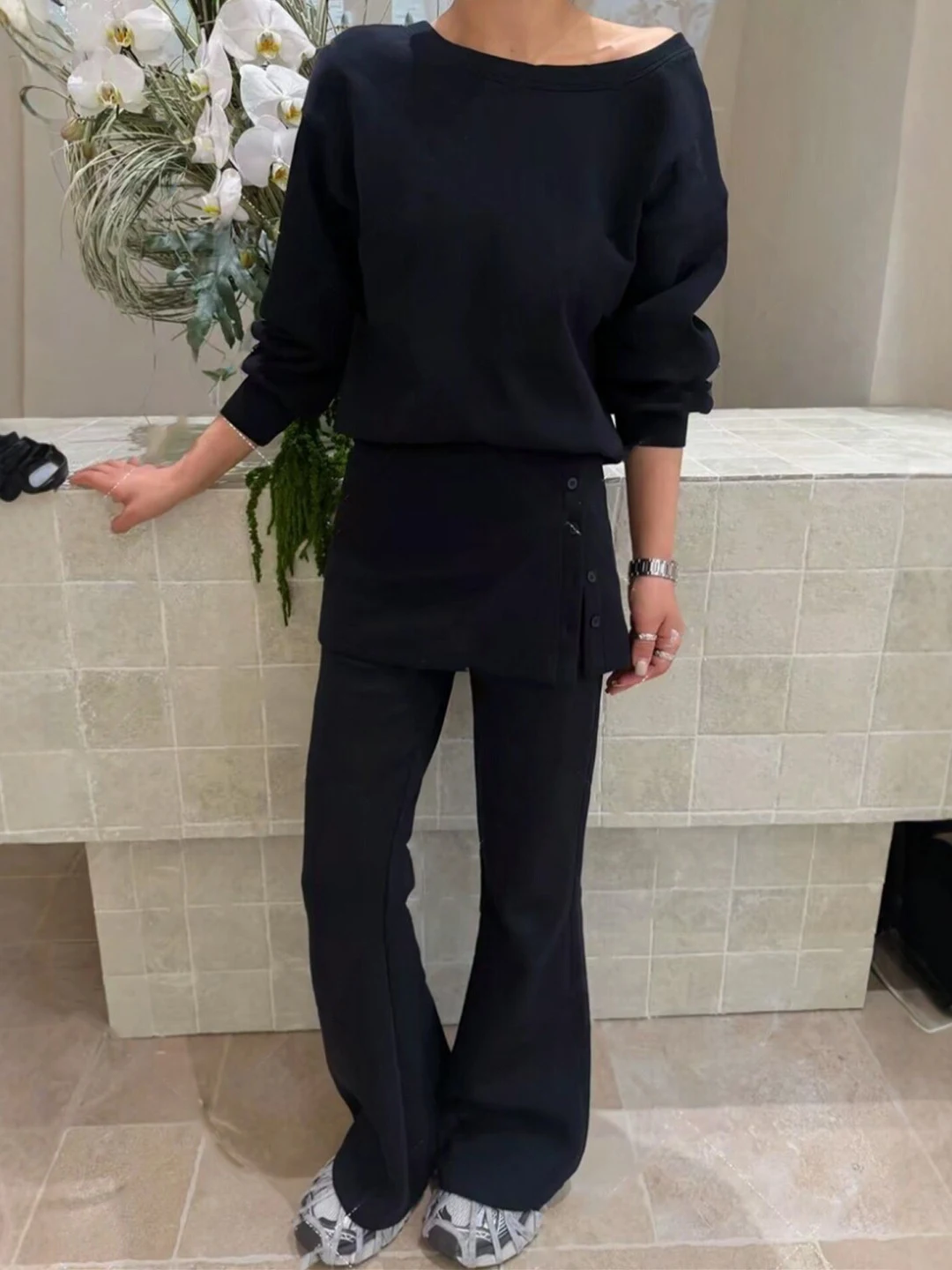 

Spring Fashion Set Women's Korean Style Shoulder Bared Sweatshirt Flared Pants High Waist Long Sleeve round Neck Four Piece Set