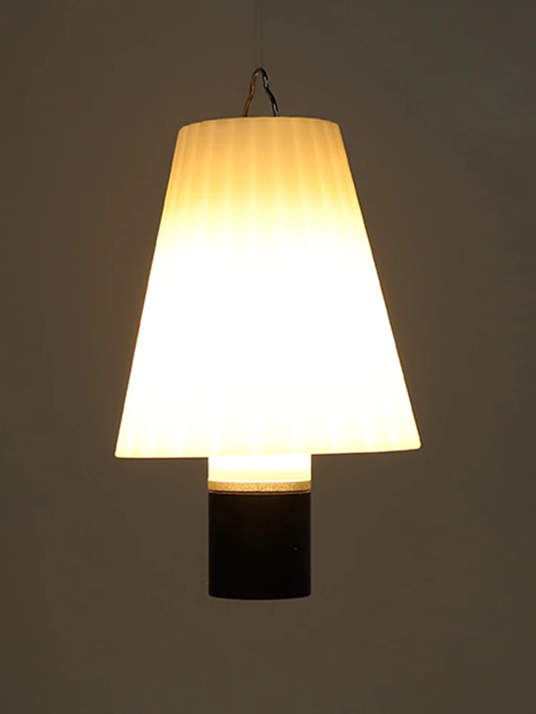 

Flashlight Lamp Shade with Top Handle Small Torch Lampshade White Plastic Floor Lamp Cover Hangable for Camping Hiking