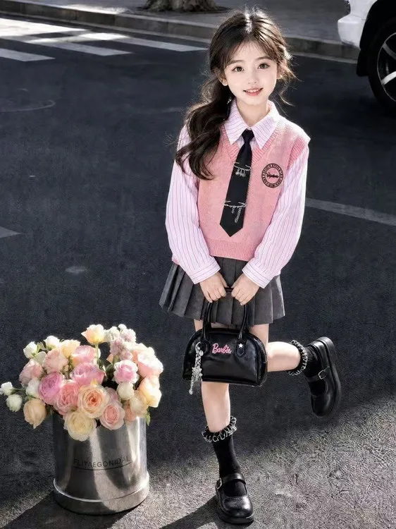 Fashionable Striped Heart Vest Short Skirt Set for Girls Autumn New Arrival Three Piece Suite School Uniform Style Children's...