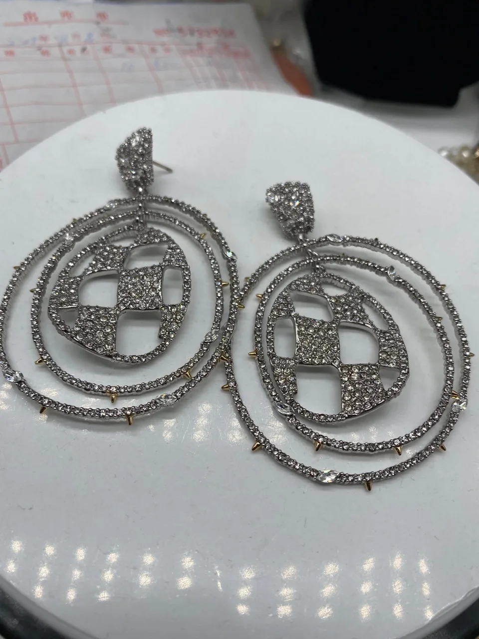 2023 new Designer Fashion Trend Casual Full Diamond Checkerboard Series Stud Earrings