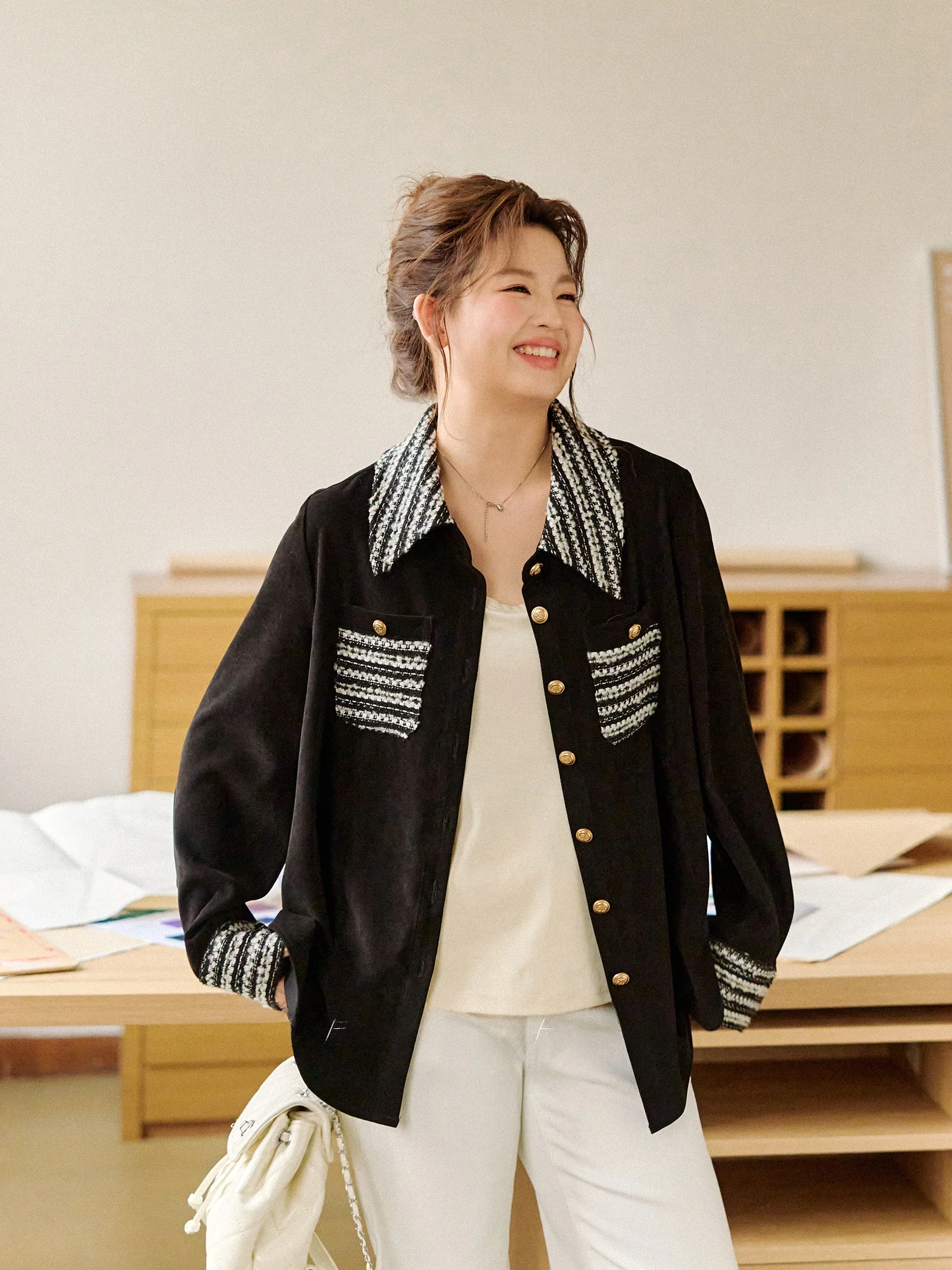 

Modest plus Size Women's Long Sve irt Jaet Casual Loose Fit Breathable Polyester Fiber Faion Design Spring Season