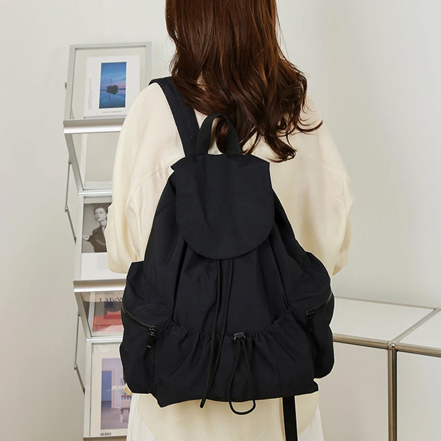 Nylon Multiple Pockets Flip Backpack for Outdoor Women Large Capacity Korean Style Drawstring Schoolbag Versatile Sports Bag Sac