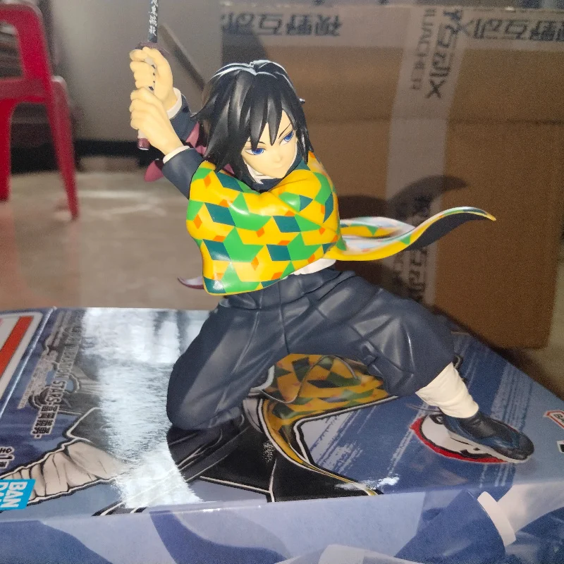 在庫ありアニメデーモンスレイヤー富岡義勇アクションフィギュア-pvc-モデルコレクション装​​飾デスクトップ装飾誕生日おもちゃギフト