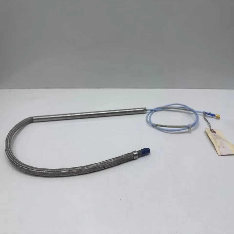 New    Ready Stock 129716-xxx-127-15-05 3300 8mm Proximity Sensor Plc Supplier