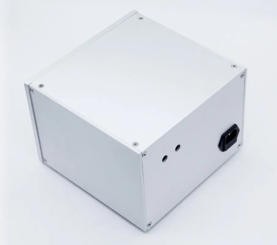 

z Держатель радиокассеты, полностью алюминиевый корпус для BZ3215