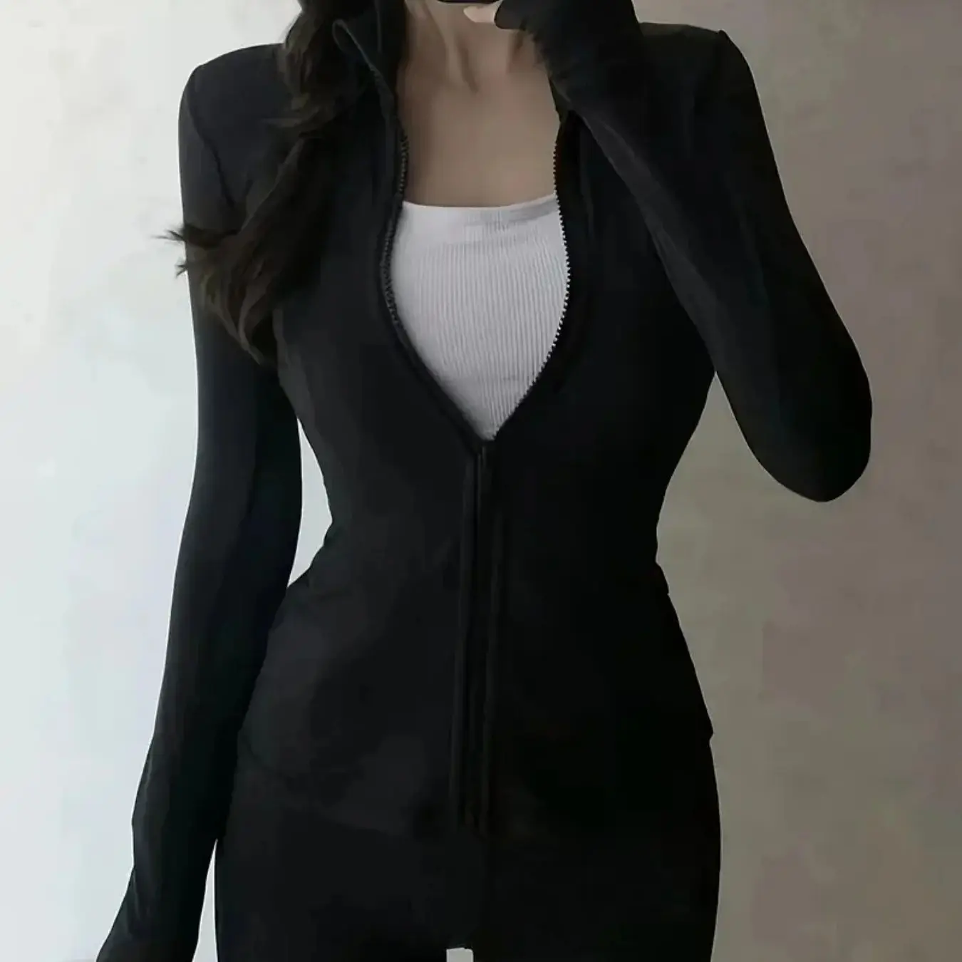 

Women's Training Fitness Yoga Wear New Four-Season Stand-Up Collar Long-Sleeve Zip-Up Cardigan Jacket for Girls, Elastic Tight-Fitting Running Morning Jog Outdoor Cycling Sportswear Pilates Jacket Trendy