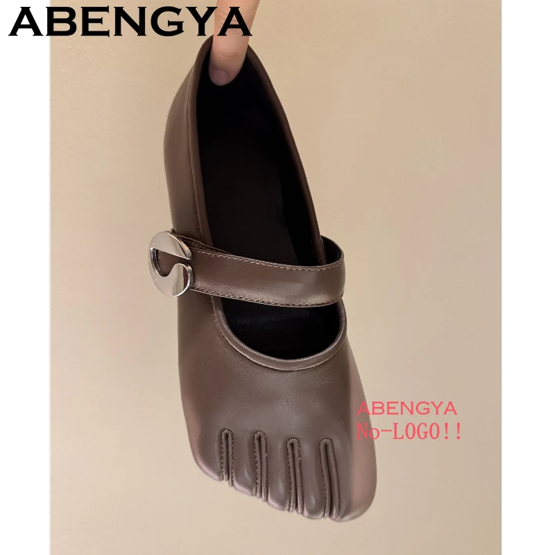 

2025 Summer Bling Crystal Ballet Flat Shoes Women Split Toe Metal Buckle Casual Loafers Sexy Party Mary Janes Single Shoes Mujer