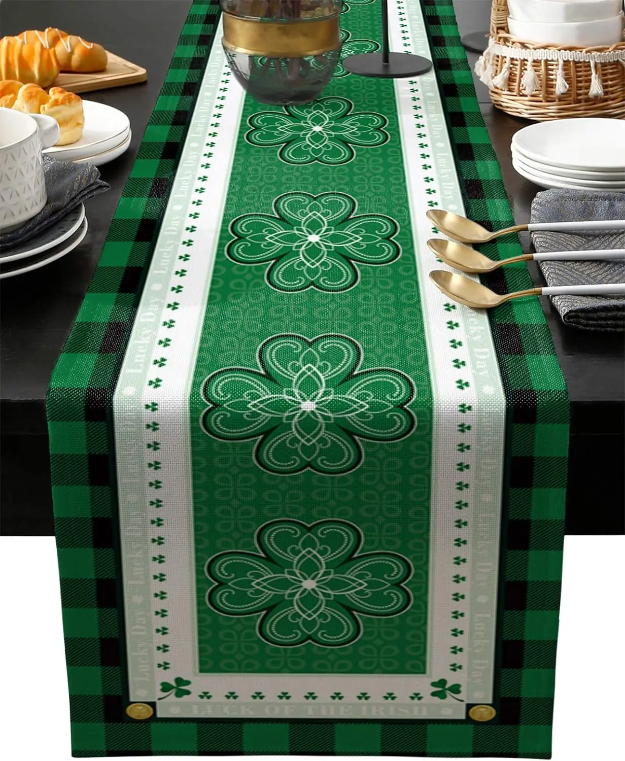 

St Patrick's Luck Clovers Linen Table Runners Dresser Scarves Table Decor Farmhouse Dining Table Runner Holiday Party Decoration