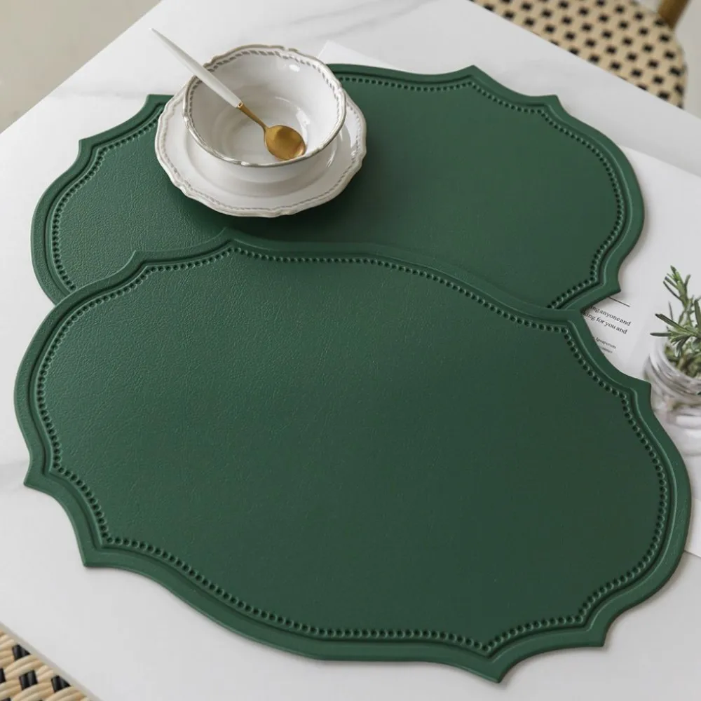 1/4/10PCS Green Gift Oval Placemats Shaped Faux Leather Luxury Table Pad Place Mats Tableware Cafe Pad Kitchen Accessories