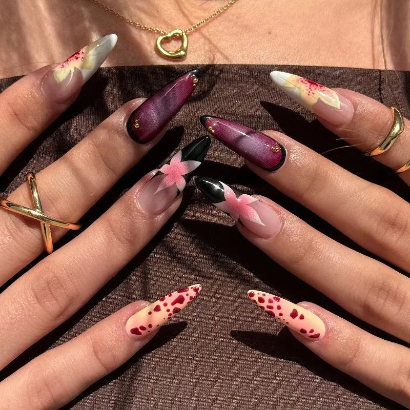 

24 шт., накладные ногти, французский черный, белый цвет, розовый пресс на ногтях, европейско-американский цветок, накладные ногти, съемный дизайн для горячих девушек: 8,일 опытный дизайн