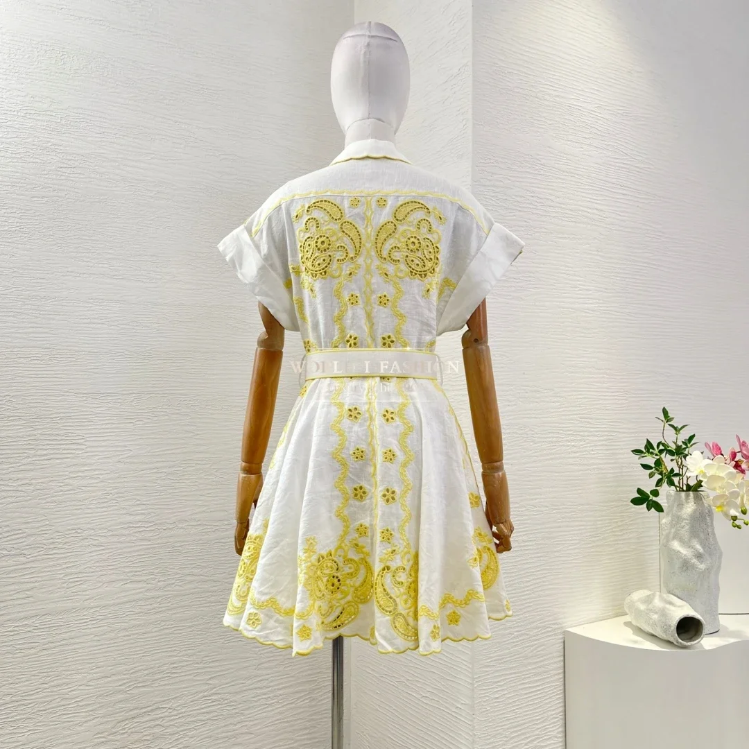 Reines Leinen, neuer Strandstil, Stickerei, Haken, Blume, hohl, Vintage, kurzärmelig, Damen, 2025, Urlaub, hochwertiges Minikleid