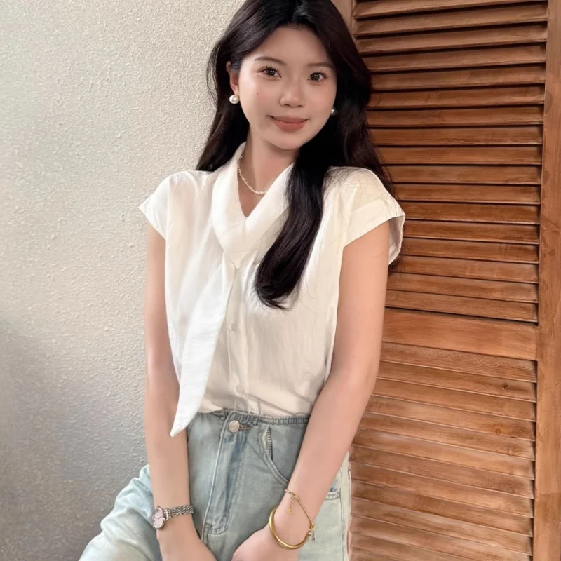 Women French Elegant Float Collar Flutter Sleeve Blouse Women Designer Loose Sophisticated Casual Shirt Chic Design Top