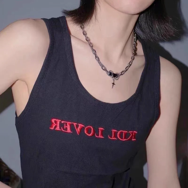 Black Gem Necklace Unisex Minority Design Multi-layer Winding High-level Sense Clavicle Chain Sweet Cool Necklace Jewelry